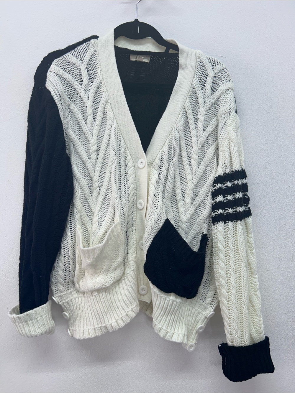 Elan Black and Cream Cable Knit Color Block Button-Front Cardigan Size L